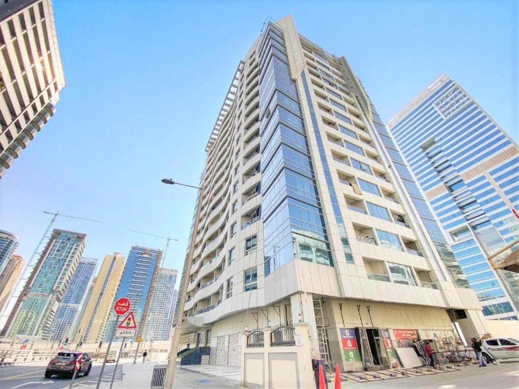 Royal Casa- Marina Diamond 2 Apartment Dubai Exterior photo